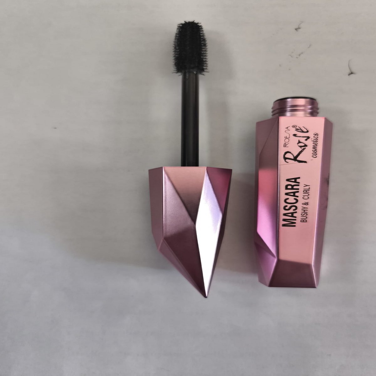 ROSE BUSHY-CURLY PRİZMATİK     MASKARA                